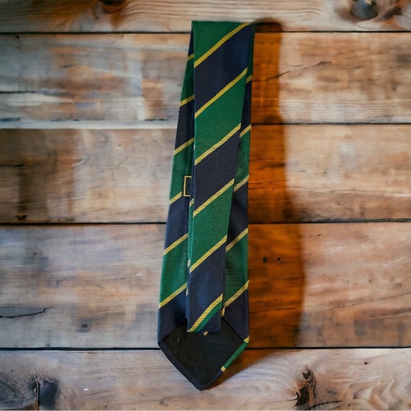 Fabulous Classic Fendi Cravatte Tie. Pure silk Handmade in Italy Grn/blu/yellow - Picture 4 of 7